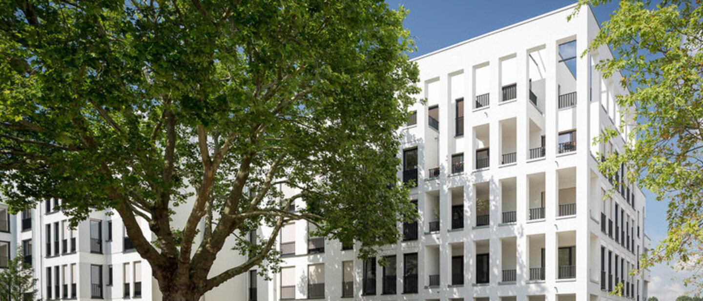 Nachhaltige Wohnarchitektur mit Kalksandstein im urbanen Raum